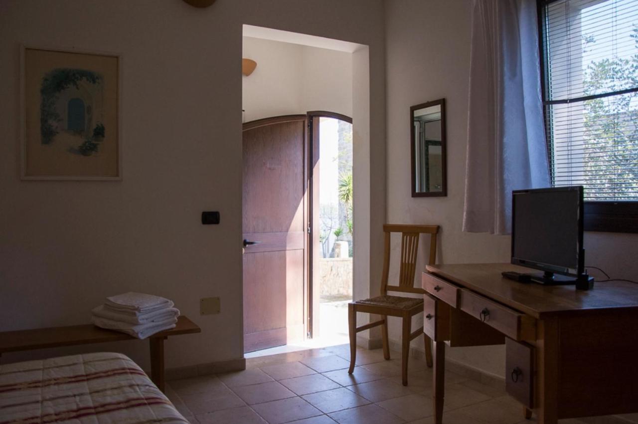 Casale Sombrino Pension Supersano Buitenkant foto